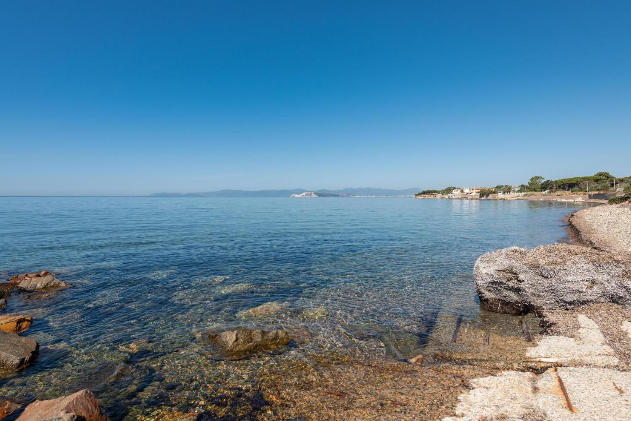 La Casa Davanti Al Mare Quartu SantʼElena Zewnętrze zdjęcie